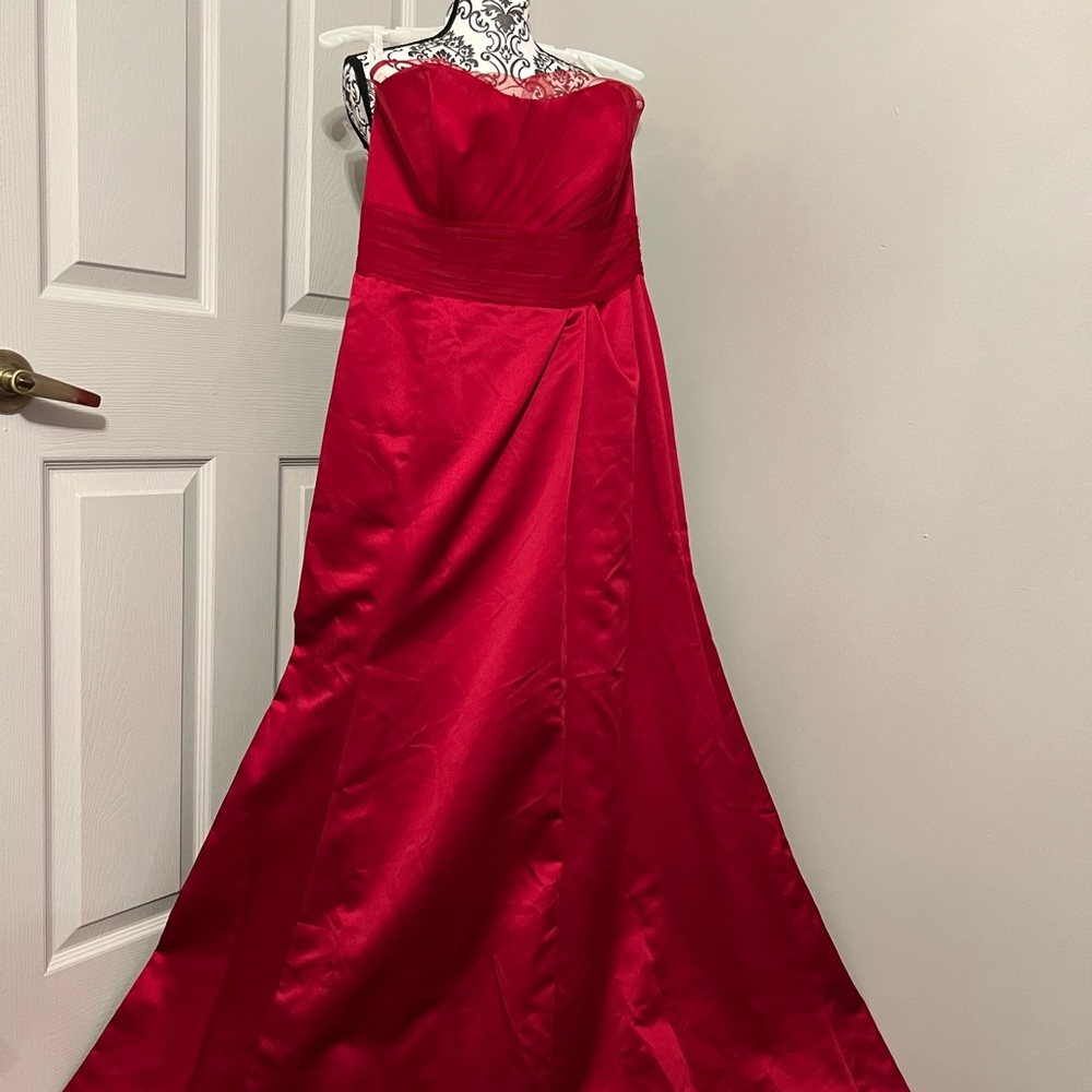 NWT- David’s Bridal Dress- size 12 - Deep Red